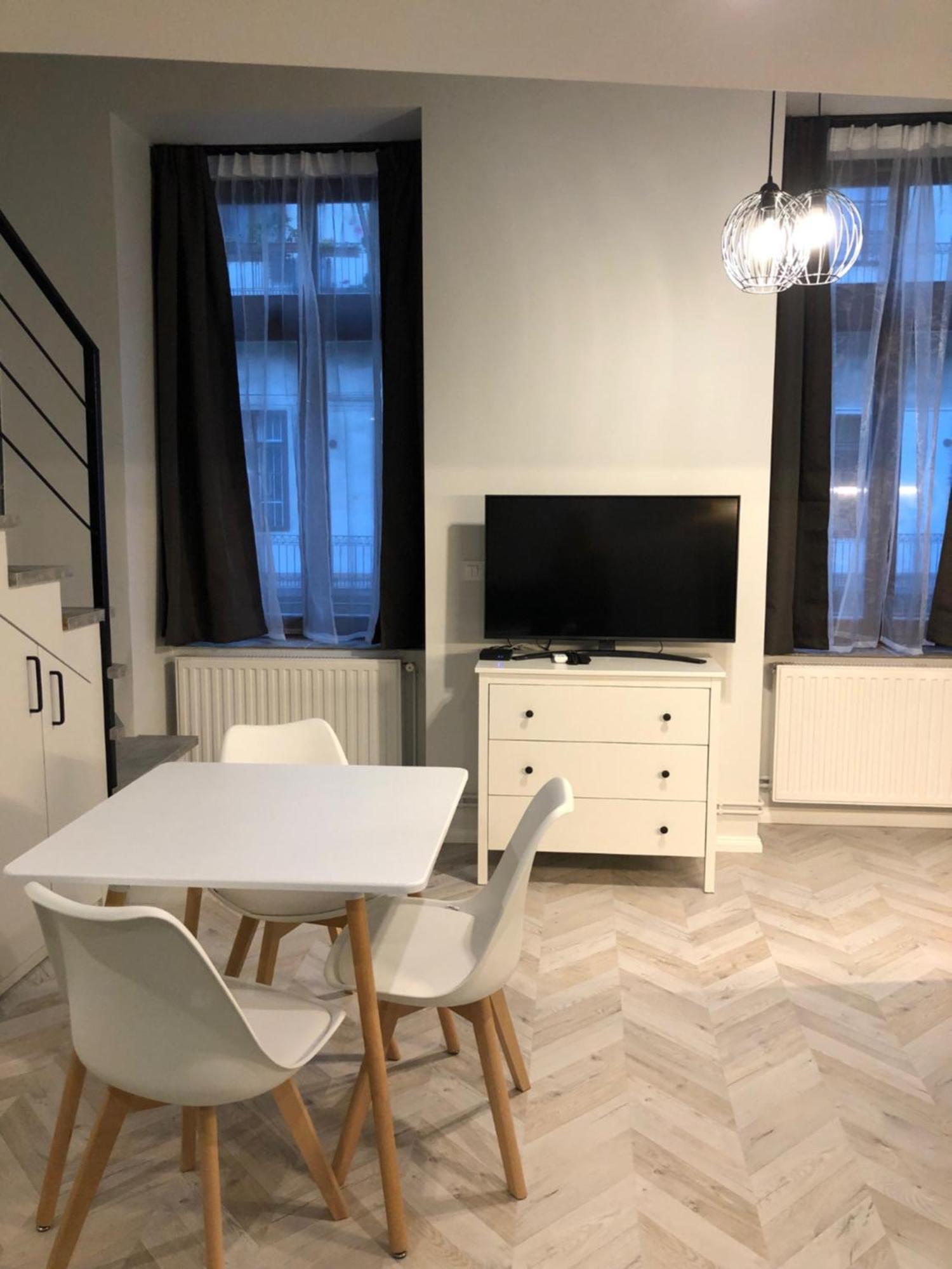 All In Apartman V. Budapest Exteriör bild